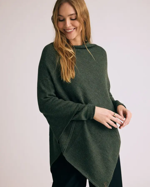 Poncho 100% Baby Alpaca / moss green