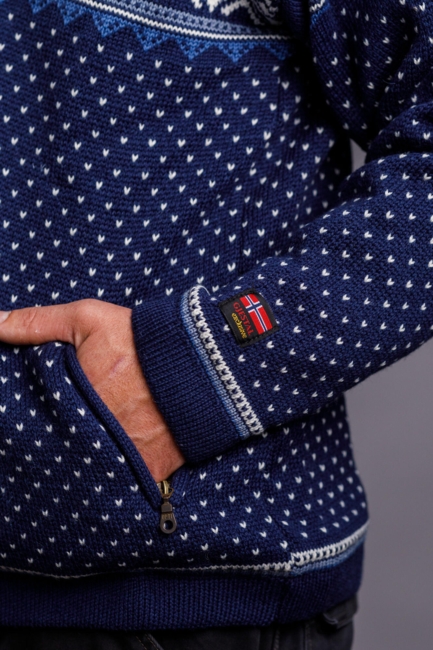 Windstopper jakke - Norsk strik i topklasse - Blå