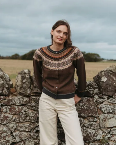 Alpine Short Cardigan Éribe – Hazel