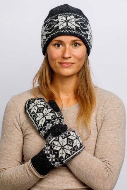 Strikhue / Nordstjerne / koks - hvid / VARMA