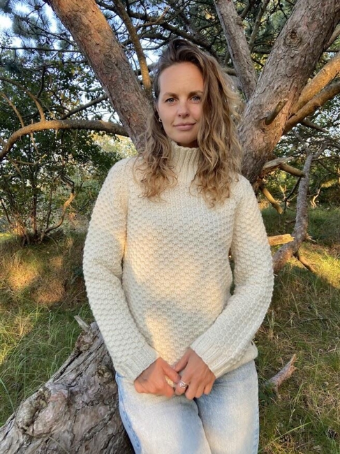 Fuza Wool / Butterfly sweater high neck /White