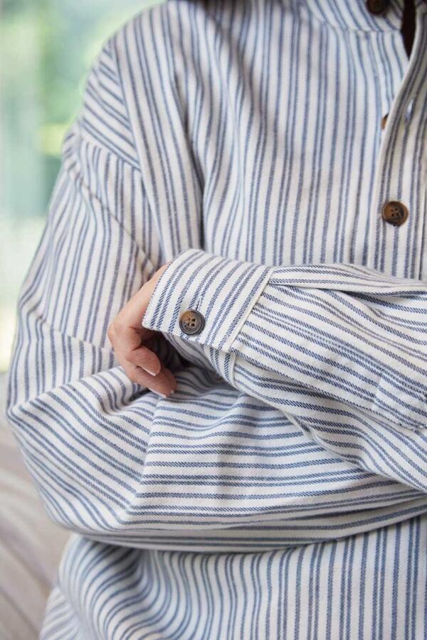 Vintage Women's Flannel Nightshirt - Blue/ Ivory Stripe