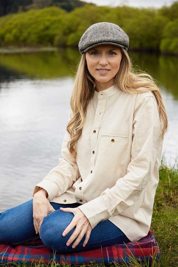 Klassisk Hør skjorte i naturfarve/ Made in Ireland