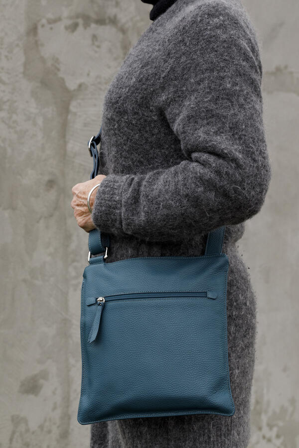 Skuldertaske/ Stor / Ultima Scandinavia / Petrol