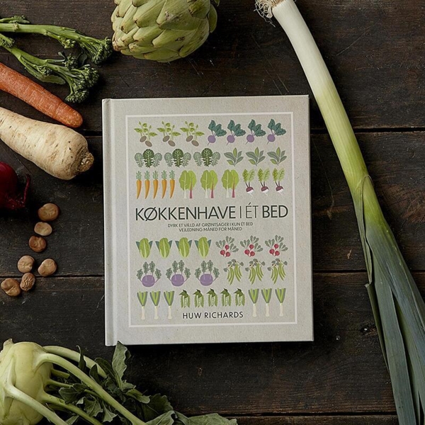 Køkkenhave i et bed- nem dyrkning af køkkenhave