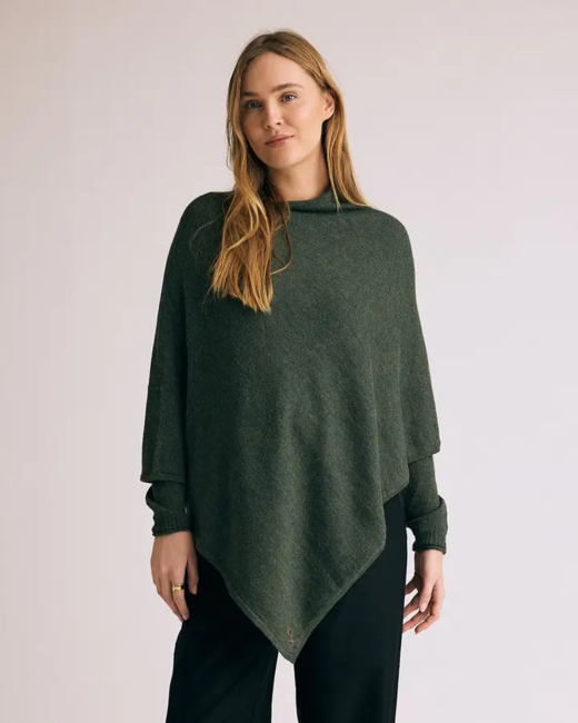 Poncho 100% Baby Alpaca / moss green