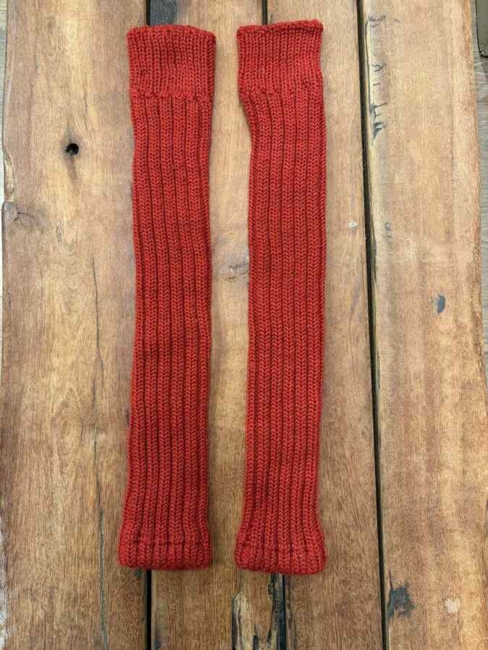 Benvarmere/ 100% uld/ Rød