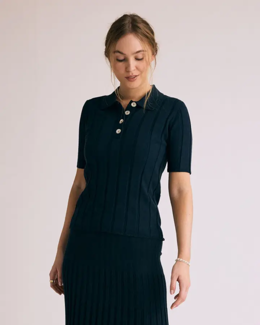 Gorridsen Victoria bluse i 100% Økologisk bomuld / Night blue