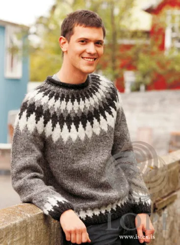 29-21 Tíglar Strikkeopskrift sweater i Álafoss lopi PDF