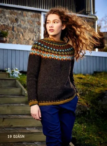 37-19 Djásn Strikkeopskrift sweater i Léttlopi (engelsk) PDF