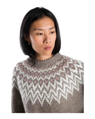 Che Che sweater Brown – Fuza Wool – detalje