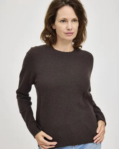 Leone sweater Coffee – Gorridsen, model