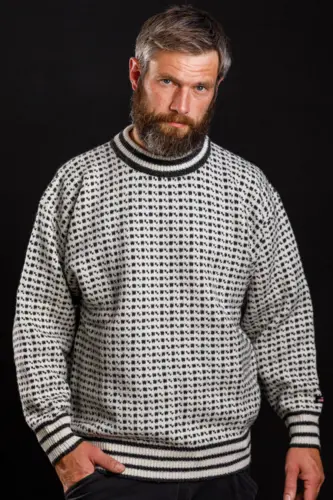 Færøsk sweater / Rund hals / Råhvid / Norwool
