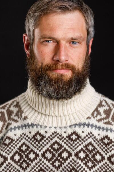 Færøsk uldsweater eller "islænder"  / Rullekrave/ Råhvid / brun