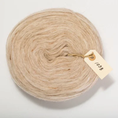 Pladegarn  (Plötulopi) / 1038  Ivory beige