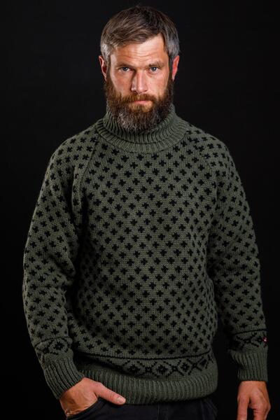 "Islænder" sweater / Rullekrave / Mørk Olive