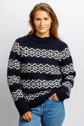 Nordisk Uldsweater / Slim fit / Navy