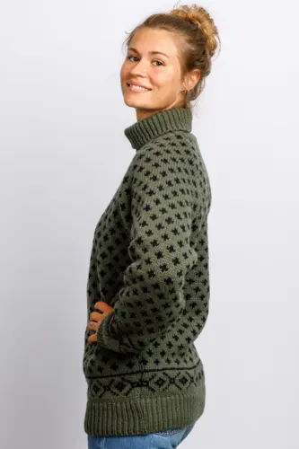 Islænder Sweater -klassisk med rullekrave - Mørk Oliven