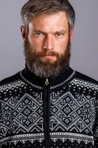 Windstopper jakke / Norsk strik i topklasse / Sort