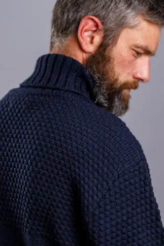 Nyhavn sweater / Høj hals, fiskermønster / Navy / Fuza Wool
