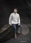 41-3 Klukk! Strikkeopskrift sweater i Álafoss lopi PDF