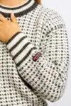 Færøsk uldsweater med rund hals i 100% ren uld / Råhvid