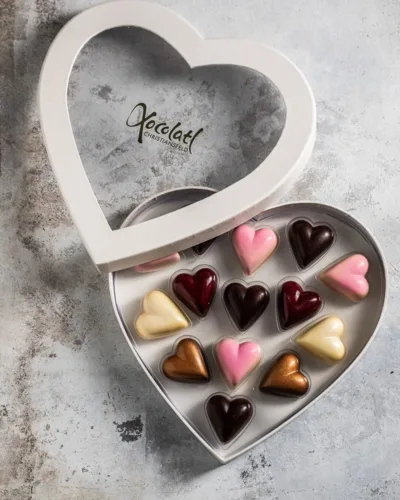 Heart box / 14 fyldte chokoladehjerter – Xocolatl Christiansfeld