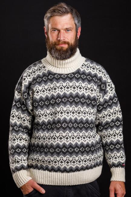 " Islænder" sweater / Rullekrave